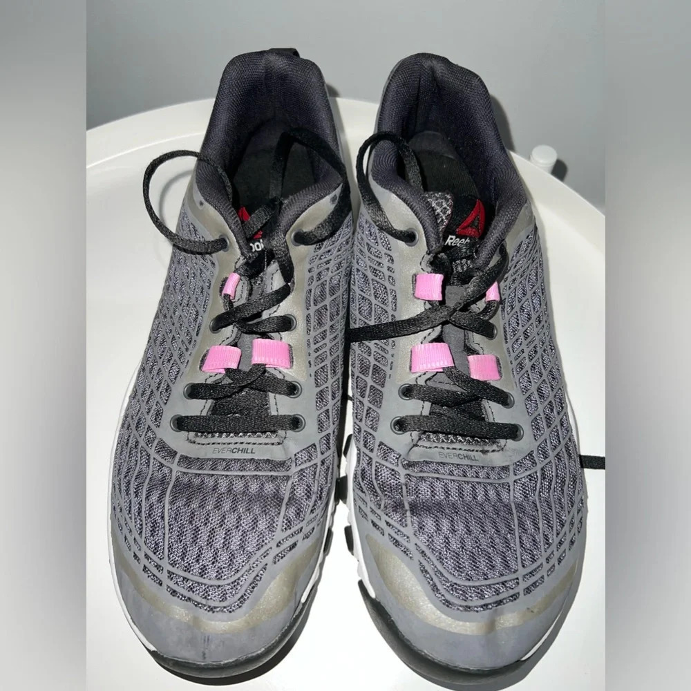 Reebok Sneakers Size 8